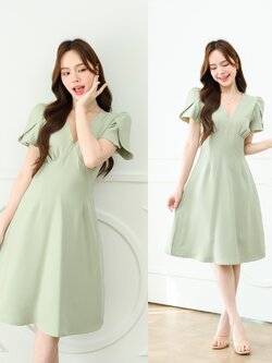 Feisty Flare Dress เดรสอกจีบเดรปแขนกลีบบัว : สีเขียวมัทฉะ