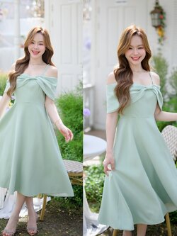 Charming Off-Shoulder Midi Dress : สีเขียว [Made by Pastel Time]
