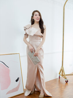 Lyla One Shoulder Maxi Dress – สีทอง