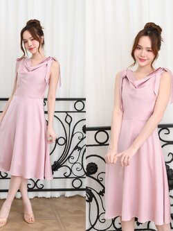 Amour Dress : สีชมพู (โบว์ผูกได้หลายแบบ)