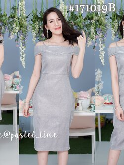 Gracy Glitter Open Shoulder Dress – สีเงินประกายเงิน