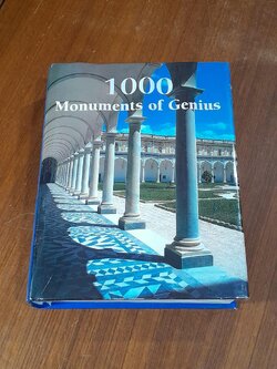 1000 Monuments of Genius / Christopher E M Pearson