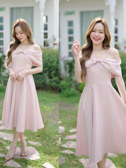 Charming Off-Shoulder Midi Dress : สีชมพู [Made by Pastel Time]