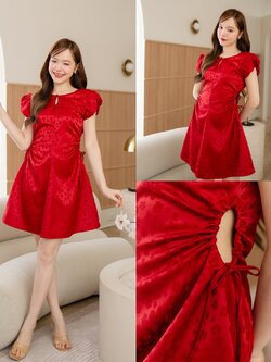 Peony Fang Puff Dress : สีแดง