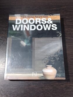 DOORS & WINDOWS / นิธิ สถาปิตานนท์