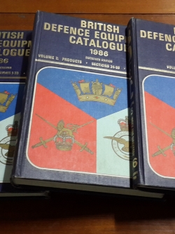 BRITISH DEFENCE EQUIPMENT CATALOGUE 1986 SIXTEENTH EDITION : VOLUME 1-2-3