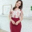 Loretta Lace Dress : สีแดงเลือดหมู