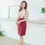 Loretta Lace Dress : สีแดงเลือดหมู