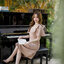Bellette Bow Shoulder Dress : สีโอวัลติน