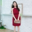 Cadence Twist Neck Dress – สีแดงเลือดหมู