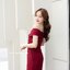 Cynthia Open Shoulder Dress : สีแดงเลือดหมู